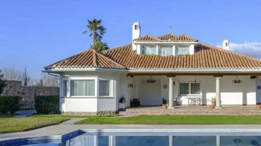 Magnificent independent villa located in La Moraleja